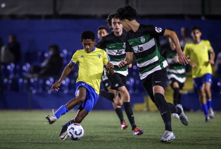 Cartaz de Estoril Praia Sub-15 vs SL Benfica em Academia Estoril Sol