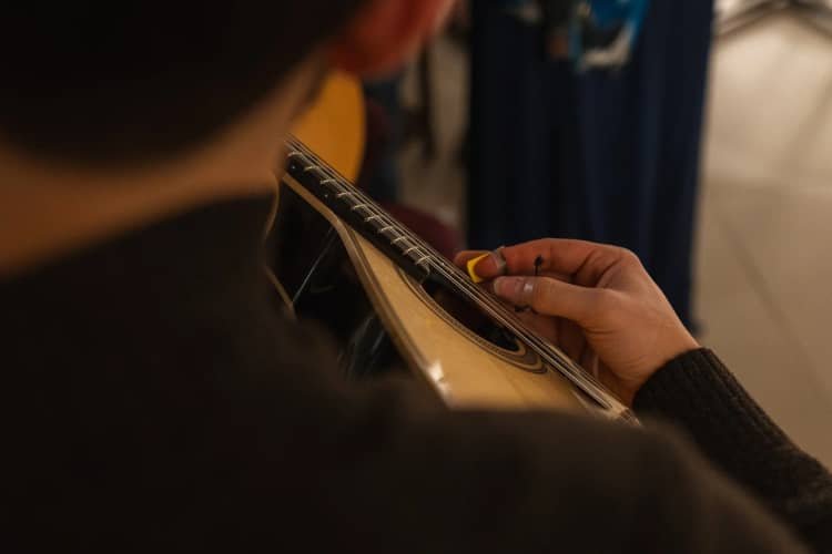 Cartaz de Há Fado no Mercado — Mia Morgado em Peixe no Mercado